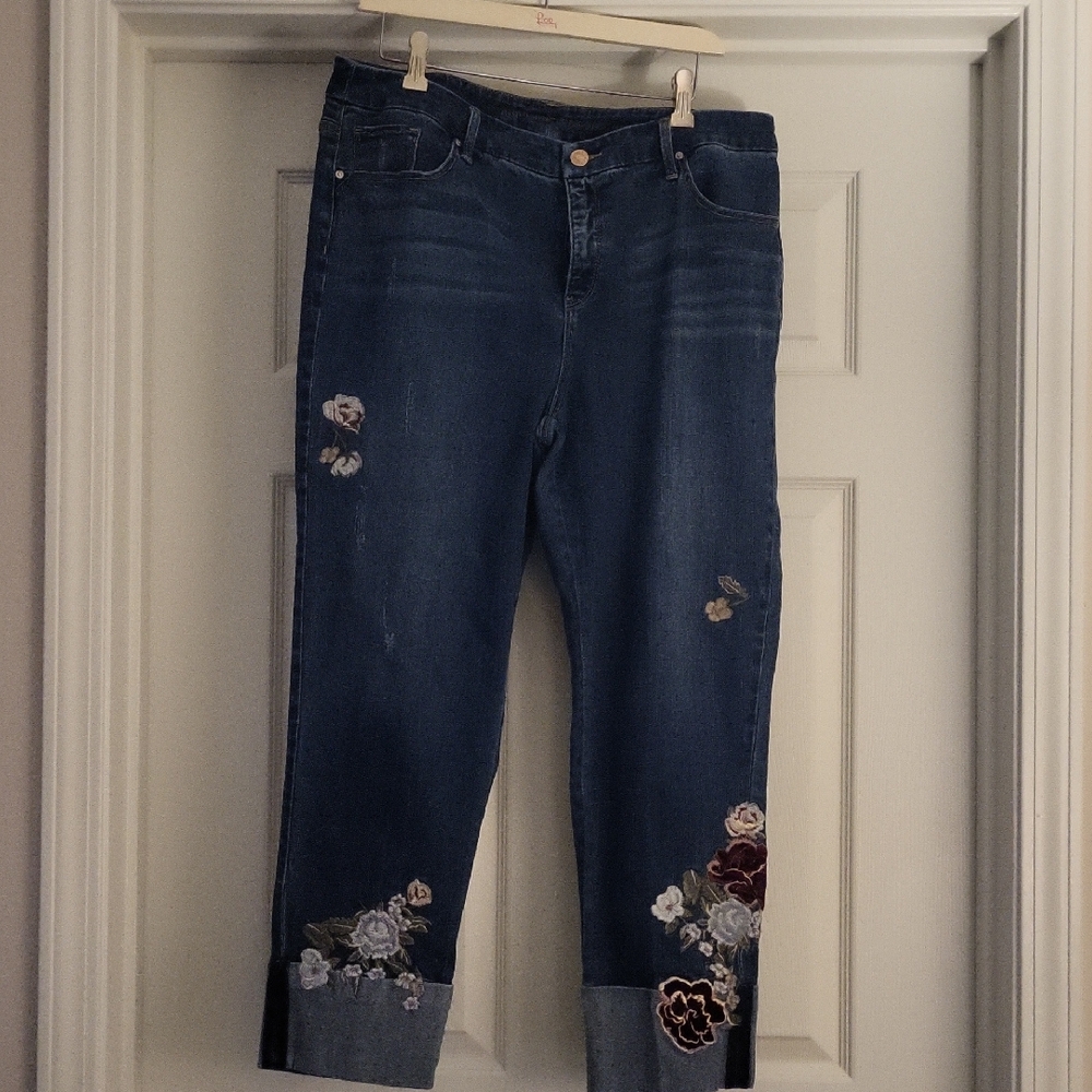 Chico's The So Slimming Girlfriend Ankle Embroidered Blue Jeans